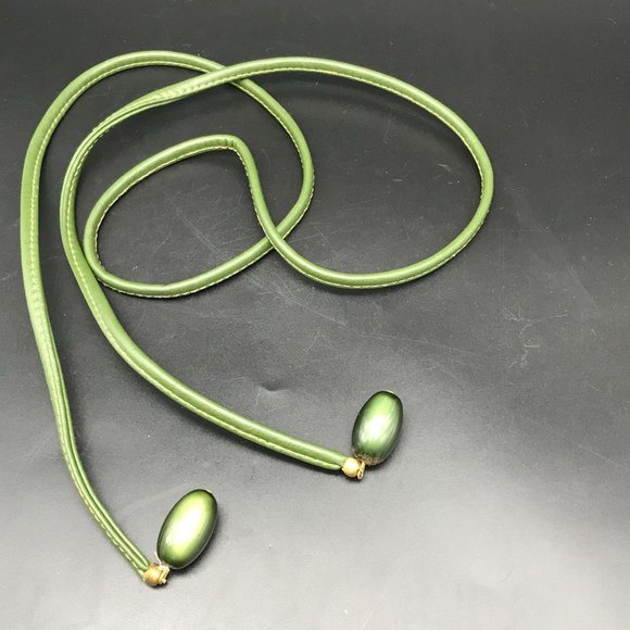 Vintage Skinny Tie Ladies Belt with Oval Moonglow Lucite Ends, Forest Green Ward - Picture 3 of 4